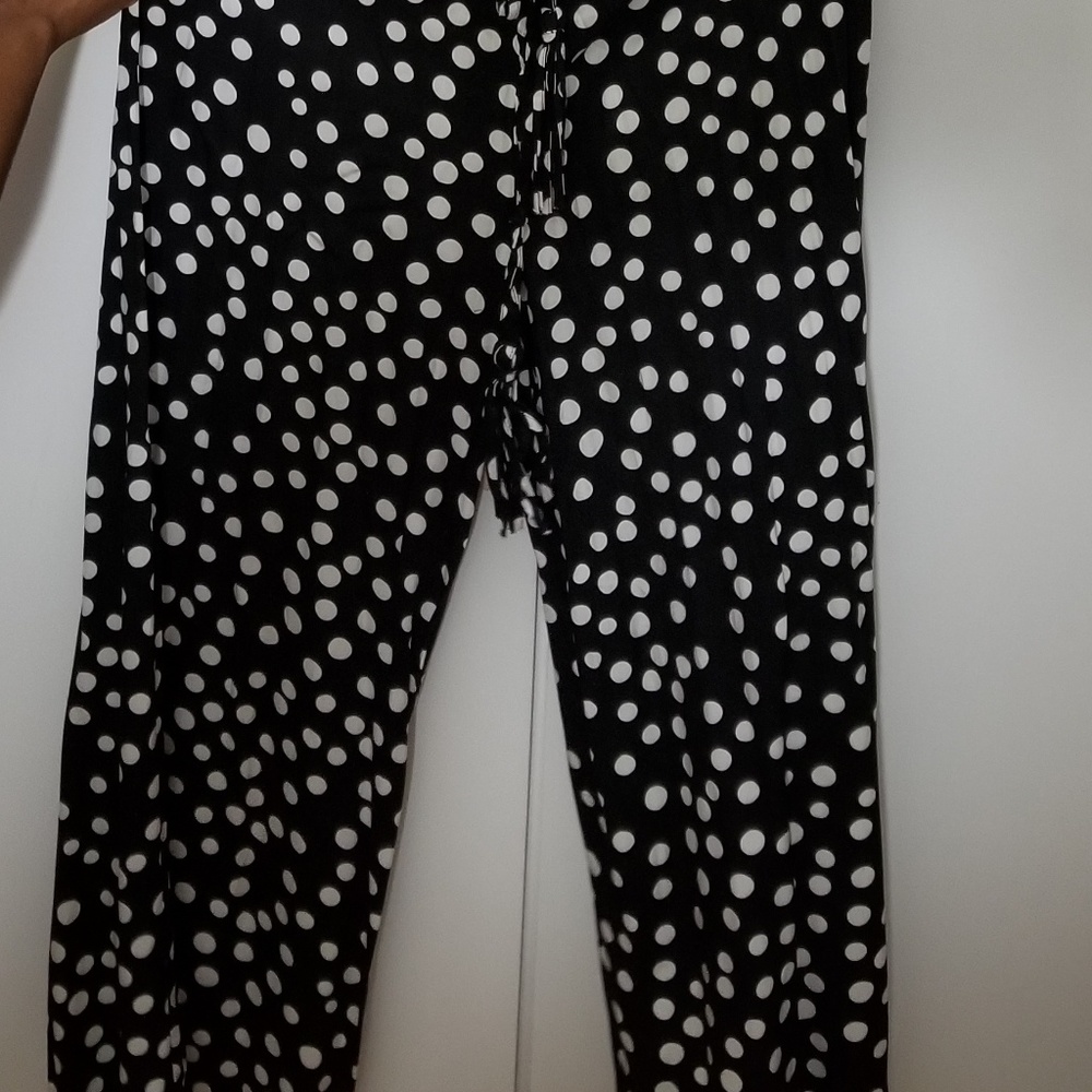 Clothes - Picture 5 of 5